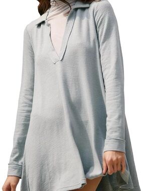 Relaxed Light Blue Long Sleeve V-Neck Tunic Top